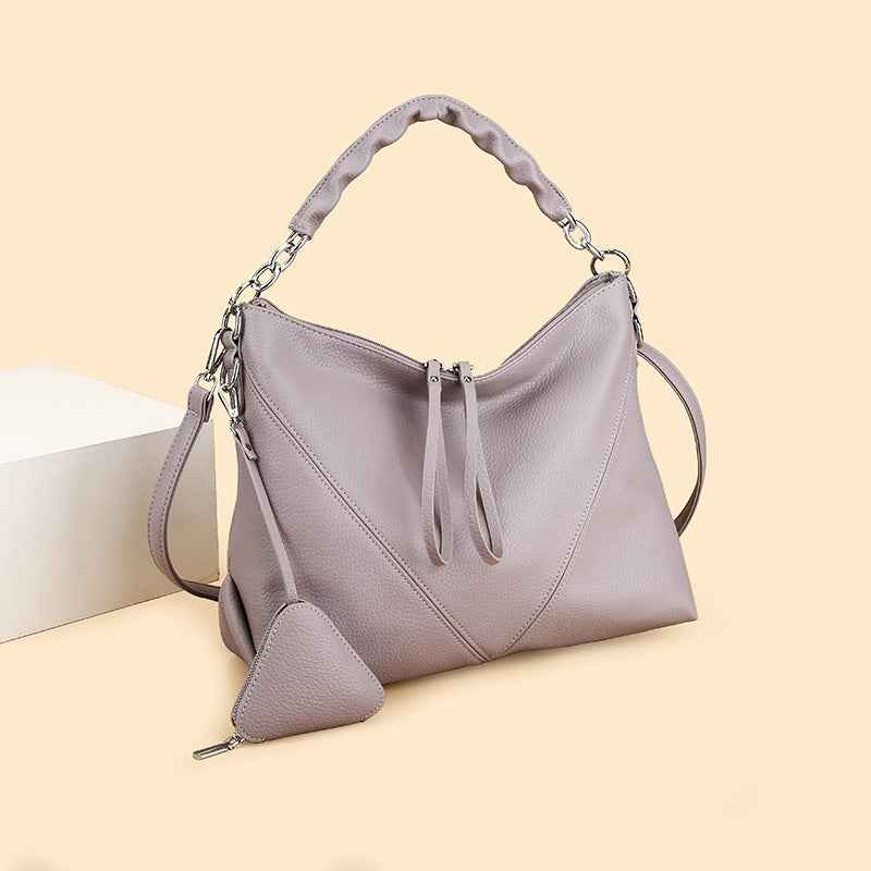 Simple Commuter Leather Chain Shoulder Underarm Bag With A Triangle Pouch