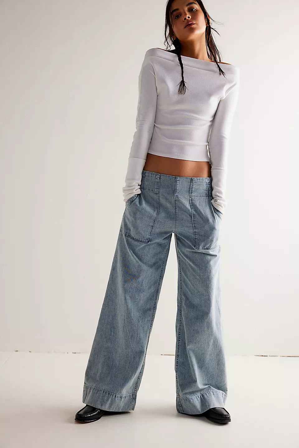 Fashionable Low-rise Non-stretch Denim Trousers Loose-fitting And Slimming