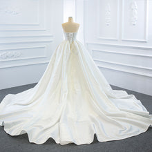 The Wedding Dress Wears Two Fishtail Tail Tube Tops, The Temperament Is Thin And Dreamy by Mirlaine Univers