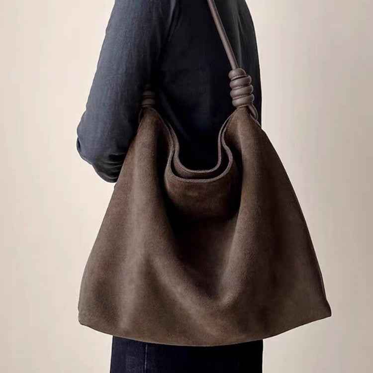 Large Capacity Commuter Shoulder Bag For Fall And Winter