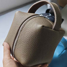Womens Square Bread-Shaped Cosmetic Skincare Organizer Waterproof Toiletry Bag