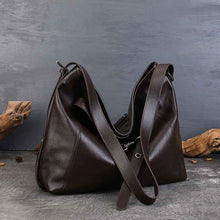 Womens Stylish Retro Large-Capacity Crossbody Bag