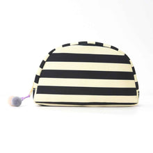 Striped Fashionable Shell-Shaped Makeup Bag