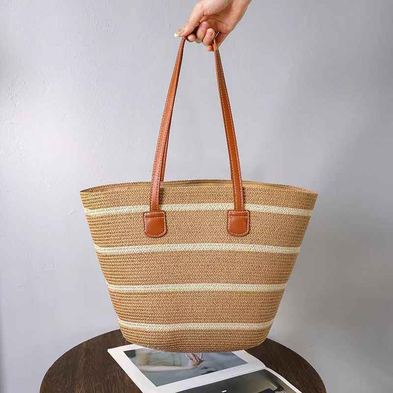 Stylish Minimalist Casual Design Womens Tote Bag