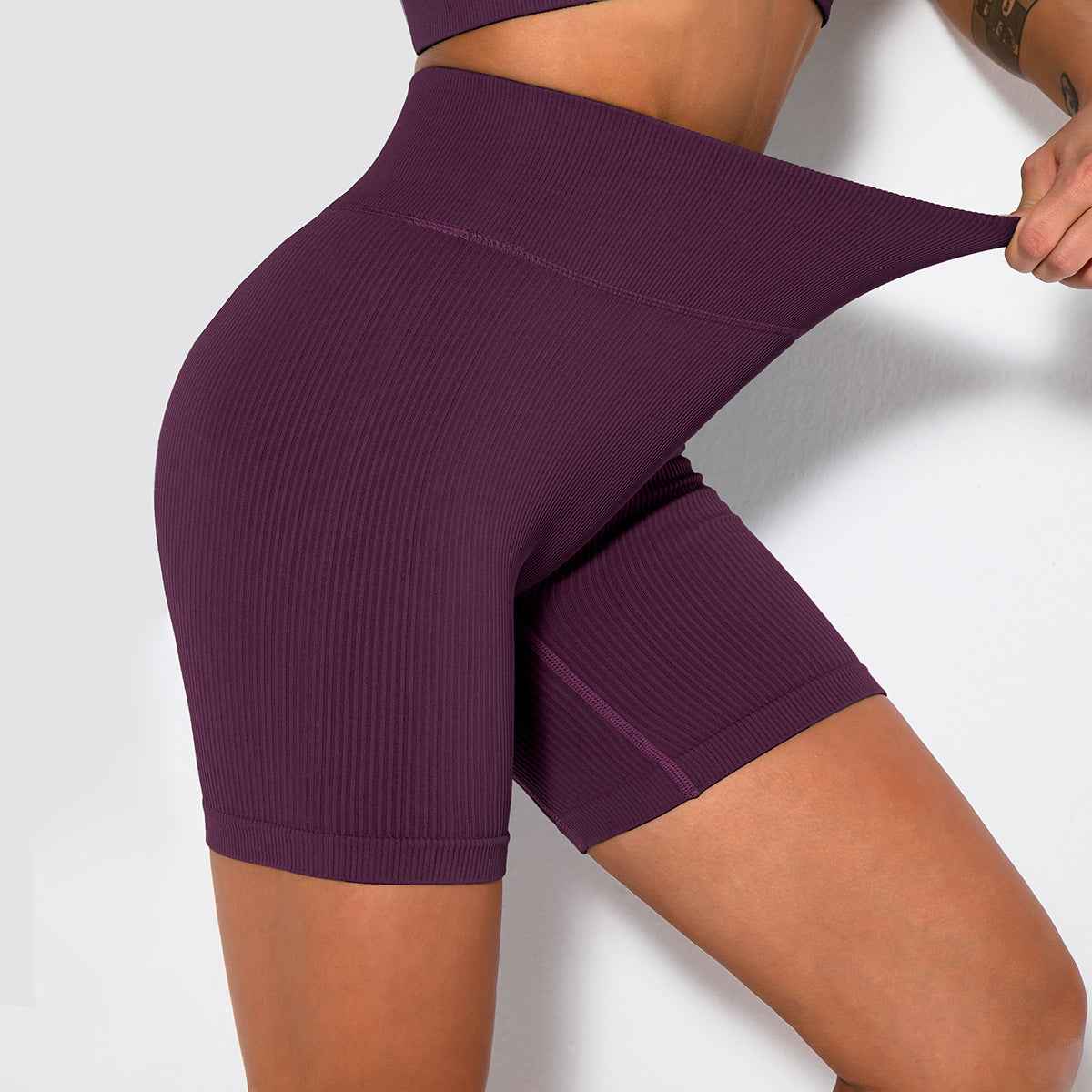 Seamless Knitted Sexy Sports Short-sleeved Shorts Yoga Wear Fitness Suit