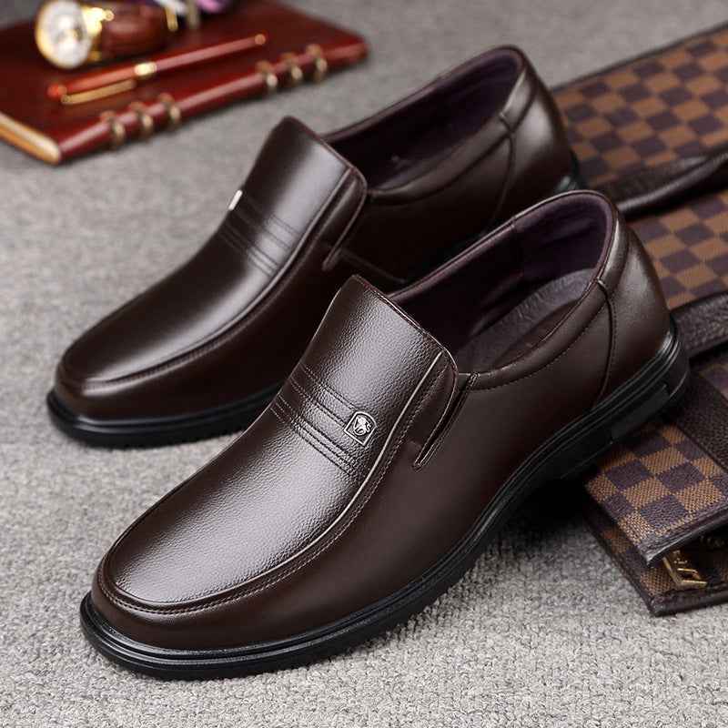 Men's Leather Genuine Flat Sole Round Toe Soft Sole Non-slip Casual Shoes For Middle-aged