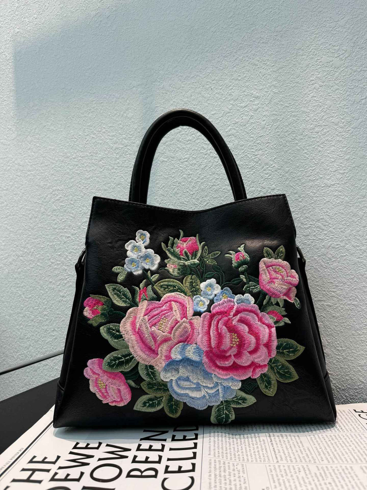 Tote Bag With Embroidered Peony Flowers Ethnic-style Textured Design