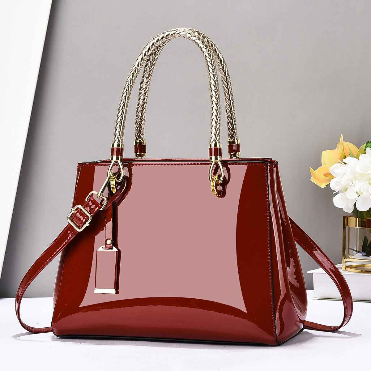 Fashionable Patent Leather Glossy Handbag Large-Capacity Casual Shoulder Crossbody Bag