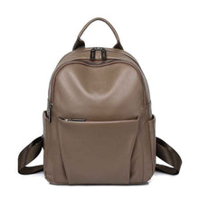 Stylish And Versatile Womens First-Layer Cowhide Backpack