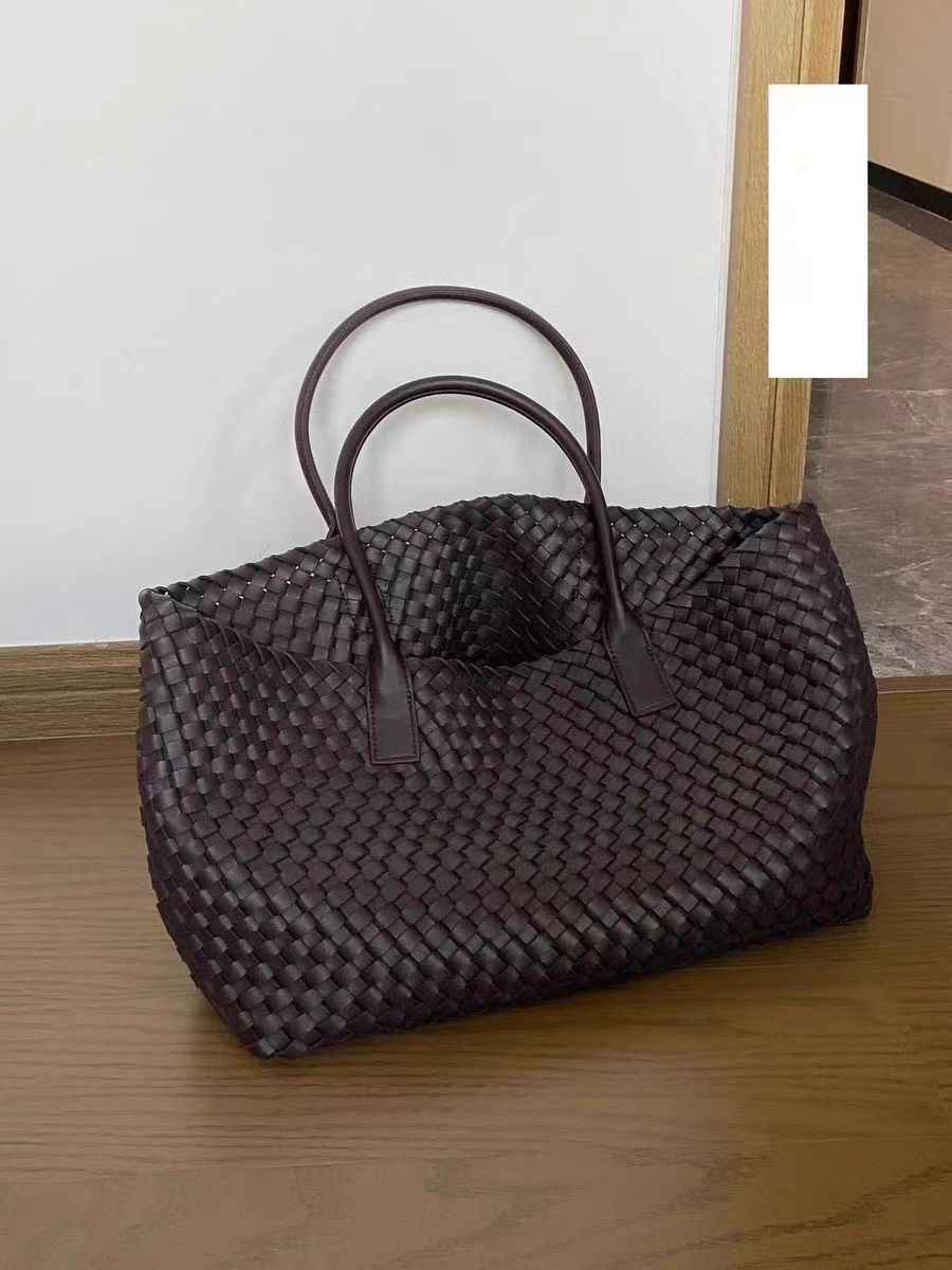 Fashionable Shoulder Handbag Large-Capacity Tote Bag For Women