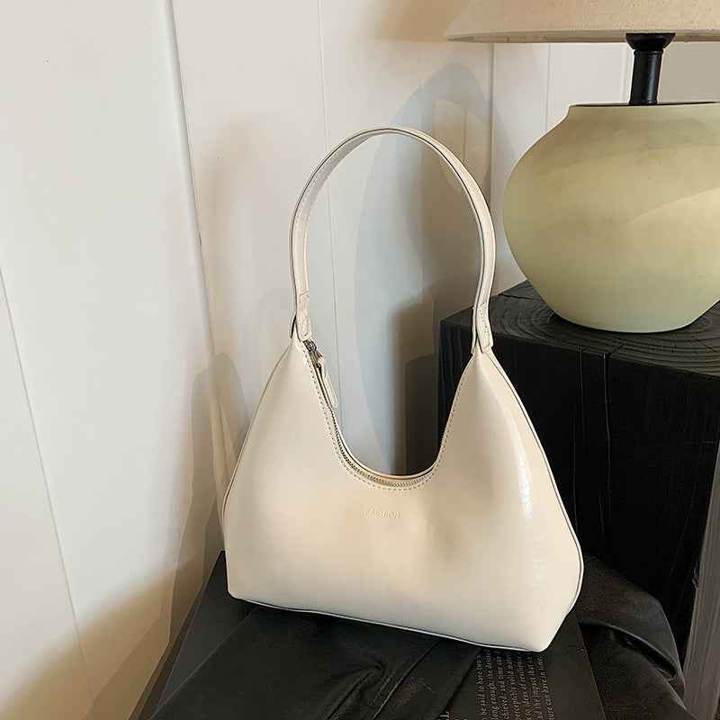 Retro Dumpling Style Versatile Commuter Bag