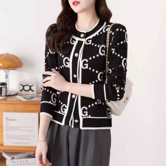 Womens Round-neck Long-sleeve Cardigan Topcoat