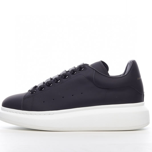 Multicolor Thick-soled Leather Epoxy Coated Elegant Gradient Men's And Women's Sneakers by Mirlaine Univers