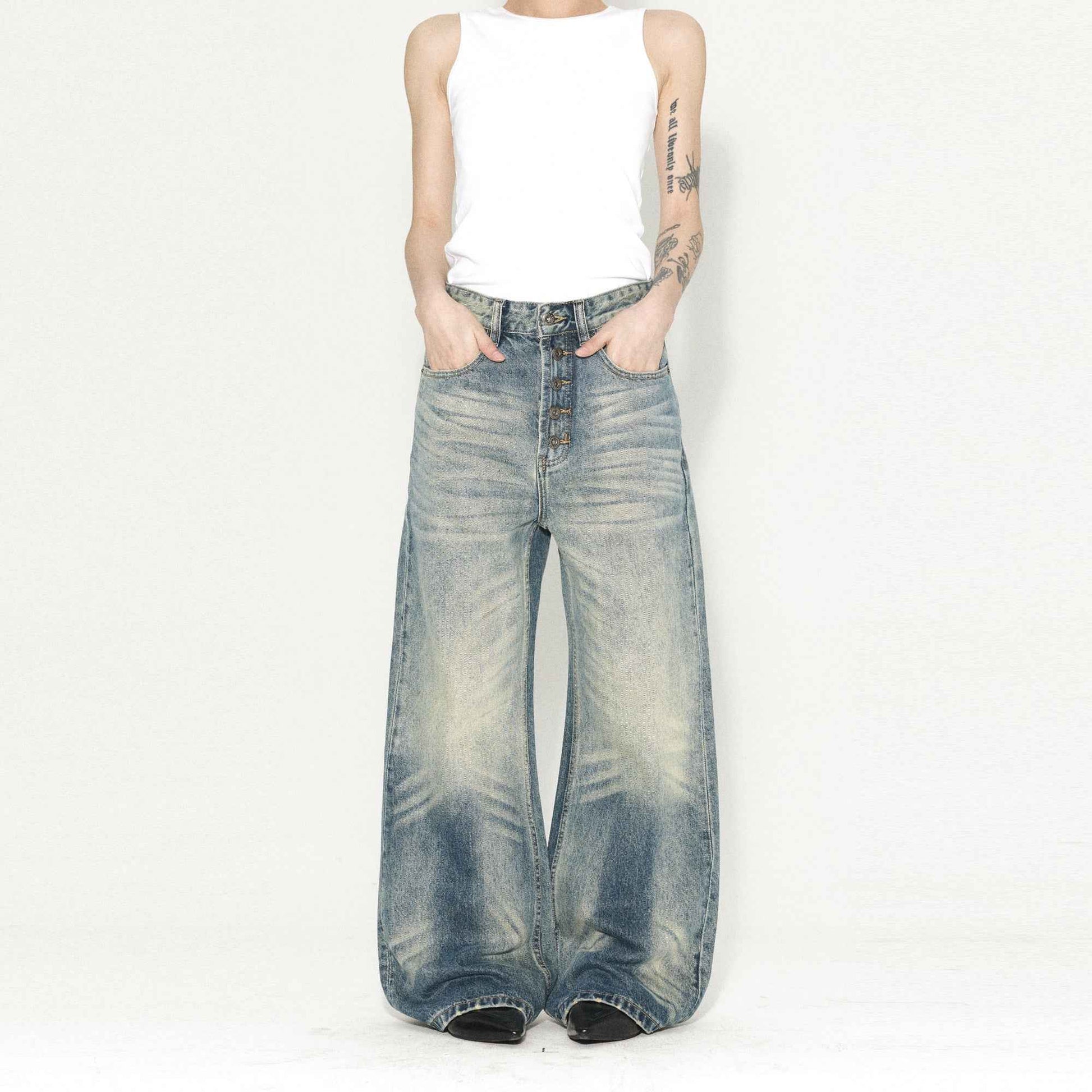 Retro Zipped Five Button Jeans