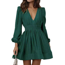 V-neck Waist-cinching Pleated Skirt With Ruffled Hem French Style