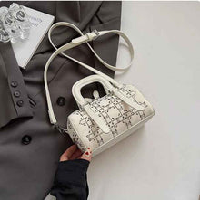 Korean-style Minimalist Versatile Niche Cylindrical Tote Bag