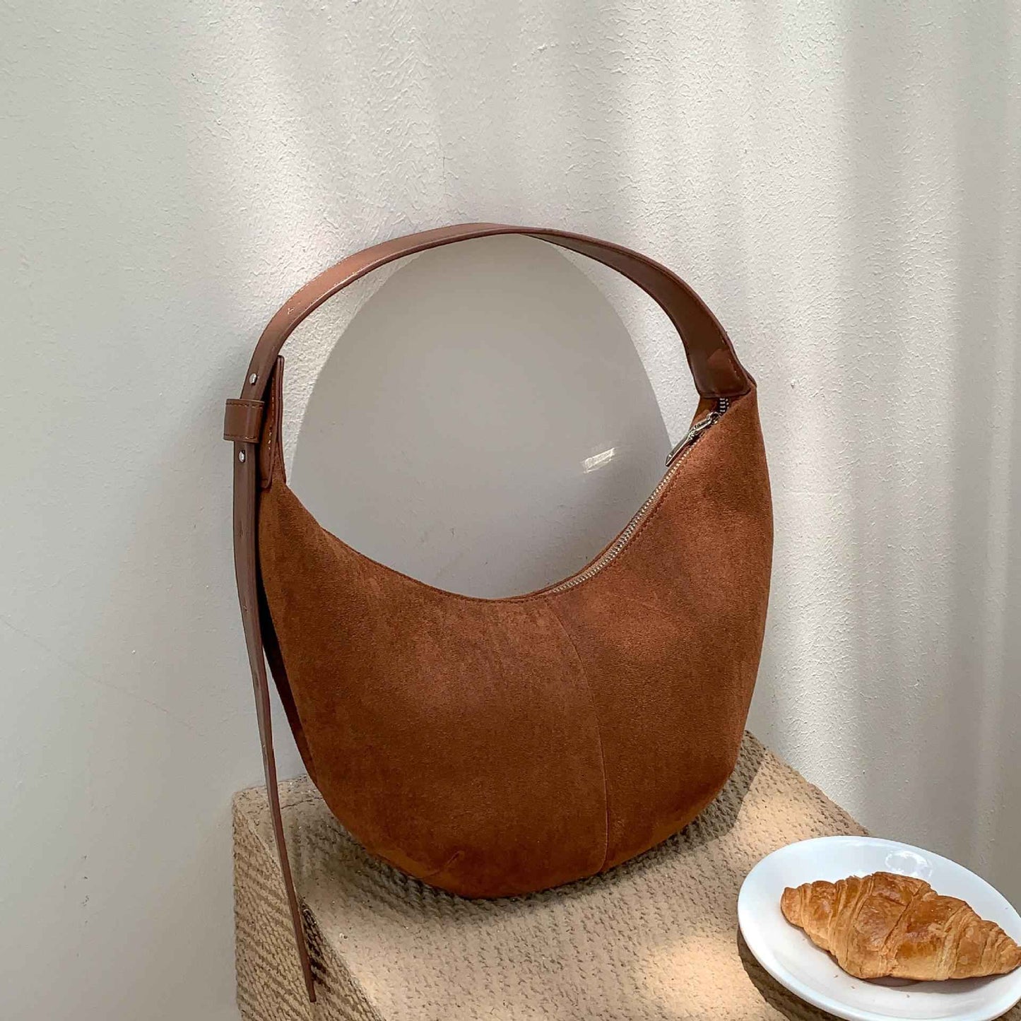 Retro Underarm Suede Bag Niche Trendy Handbag