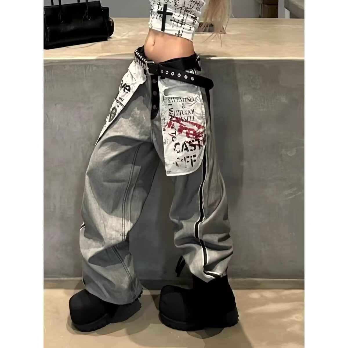Retro Pocket Print Jeans For Men And Women Loose Fit