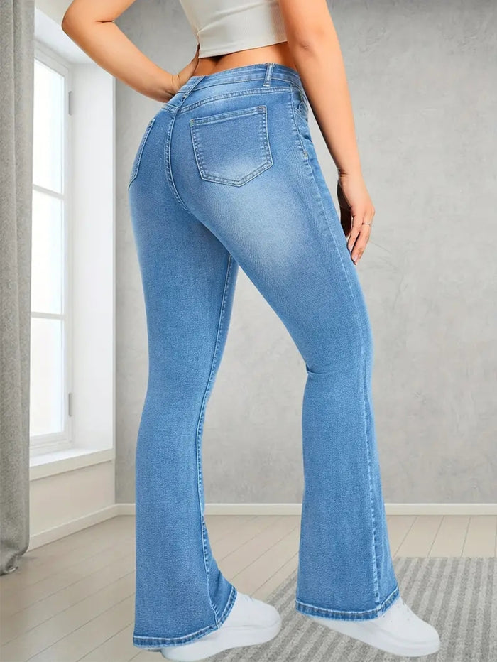 Women's High-Waisted Stretch Flare Jeans, Light Wash Slim Fit Bootcut Denim Pants