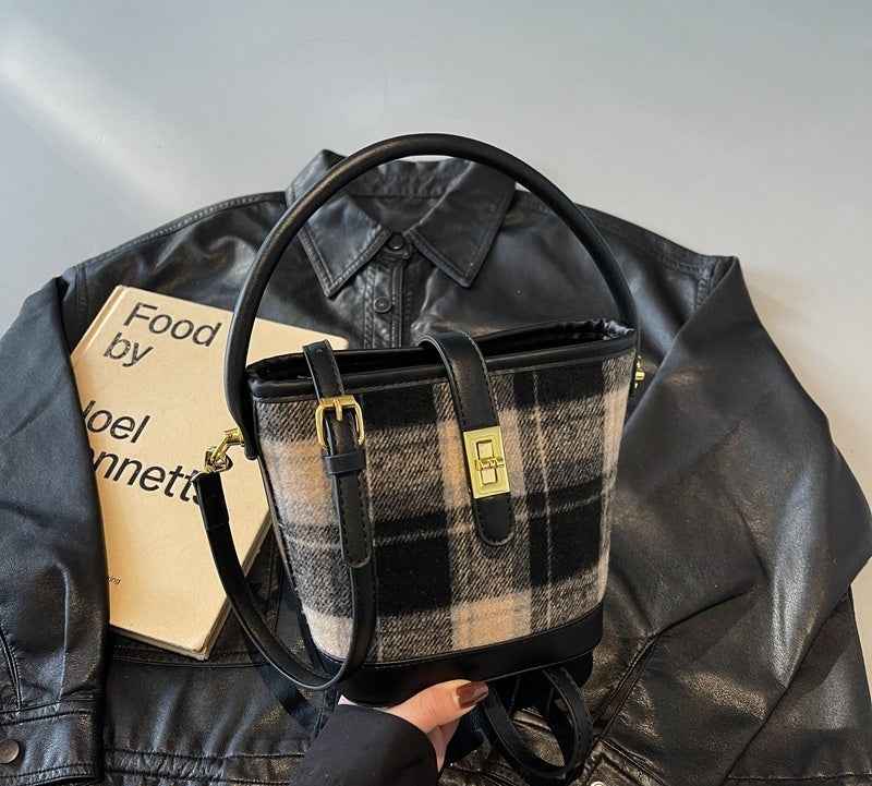 Korean-style Niche Vintage Suede Plaid Tote Bucket Bag