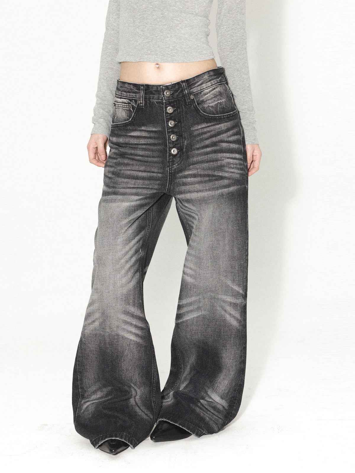 Retro Zipped Five Button Jeans