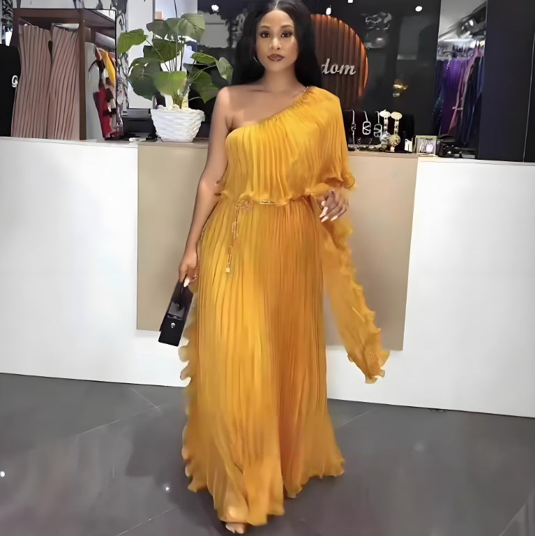 Fashionable One-shoulder Elegant Evening Dress by Mirlaine Univers