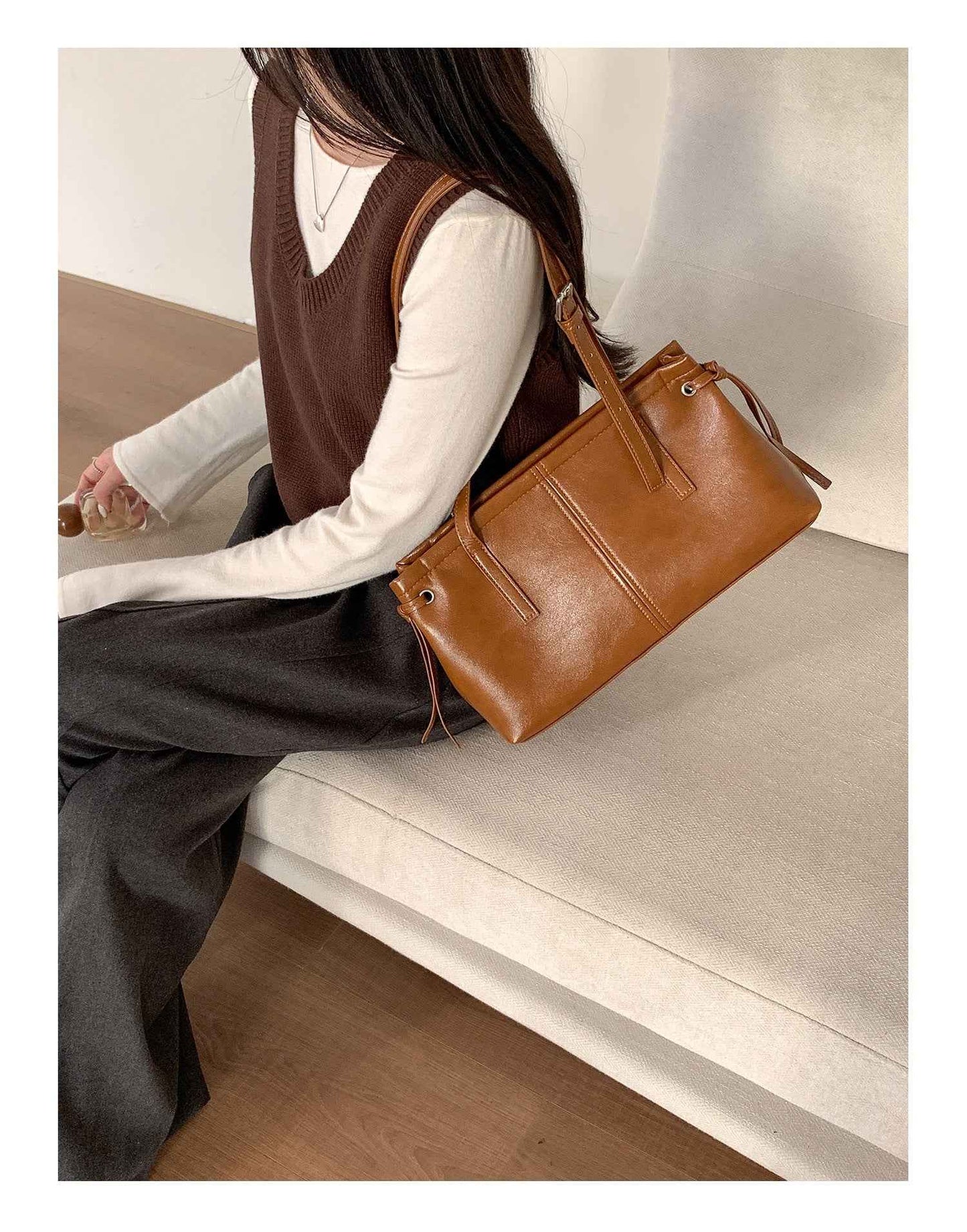 Korean Dongdaemun Retro-Inspired Casual Soft Leather Bag For Instagram Style