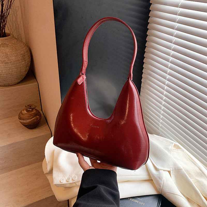Retro Dumpling Style Versatile Commuter Bag