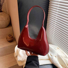Retro Dumpling Style Versatile Commuter Bag