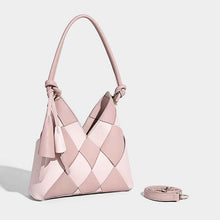 Niche Woven Patchwork Bag With A Large Capacity Perfect For Commuting Bucket-style Design