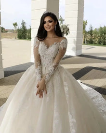 Customized 2026 Illusion Neck Church Wedding Dress Long Sleeve Robe Lace Beading Bride Dress Ball Gown Women Vestidos de novia