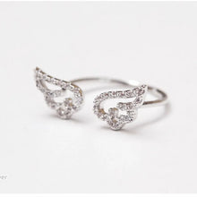 Korean Style Angel Wings Ring Adjustable Rhinestone Finger Rings For Women Silver Color Female Party Birthday Jewelry Gift