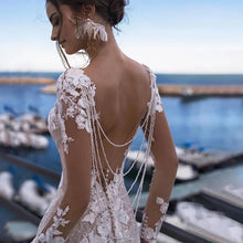 VIKTORIA Fashion Aline Wedding Dresses V-neck Custom-Made Court Train Appliques Sleeveless Robe De Mariée Engagement Plus