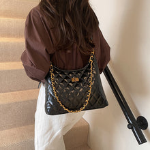 Cross-Border Quilted Saddle Bag, Autumn and Winter New Shoulder Bag, Fashionable Armpit Bag, Work Clothing Versatile Crossbody Bag
