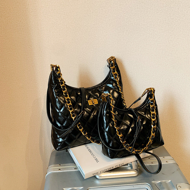 Cross-Border Quilted Saddle Bag, Autumn and Winter New Shoulder Bag, Fashionable Armpit Bag, Work Clothing Versatile Crossbody Bag
