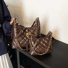 Cross-Border Quilted Saddle Bag, Autumn and Winter New Shoulder Bag, Fashionable Armpit Bag, Work Clothing Versatile Crossbody Bag
