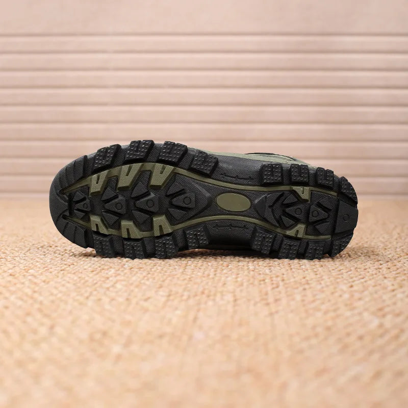 Unisex Large Size Climbing Shoes Fashionable Outdoor Sports Couple Style Anti-Slip Comfortable Breathable Wear-Resistant Shoc...