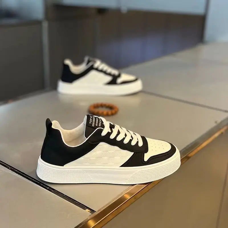 New casual white faux leather sneakers men's laced up trainers male vulcanized sneaker man concise sport shoes new green tenis