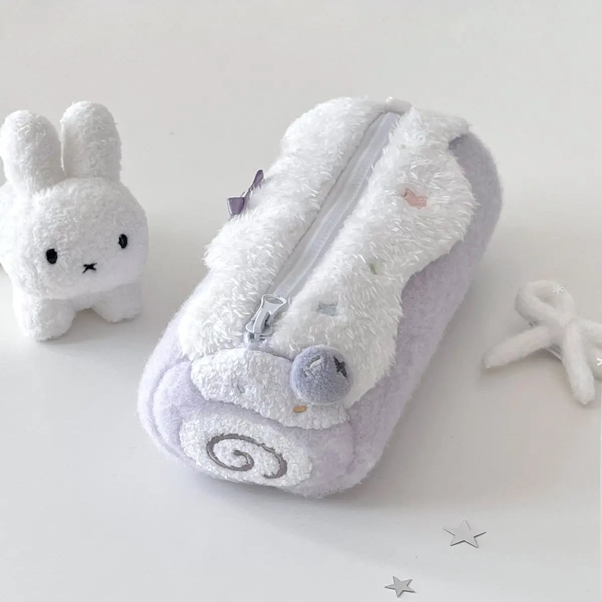 INS Fashion Korean Cream Swiss Roll Plush Pencil Case Student Desktop Storage Stationery Pen Bag Cute Girl Makeup Bag