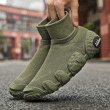 2025 New Summer Breathable Hollow Mesh Shoes, Casual Sports Shoes, Fashionable and Versatile Men's Shoes
