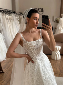 Tokyo Customized White A-Line Wedding Dresses Spaghetti Strap Sleeveless Lace Bridal Gowns Court Train Elegant Wedding Gowns