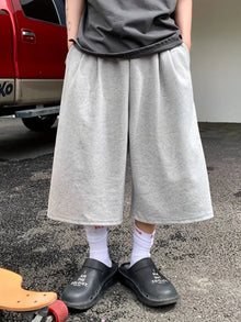 Men's Loose Street Style 7/8 Length Shorts Summer Casual Sports Elastic Waistband Pleated Hem Strong Draped Look