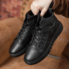 Autumn New Shoes for Man Cow Leather Casual Shoes High Top Black Flat Skateboard Shoes Winter Warm Plush Boots
