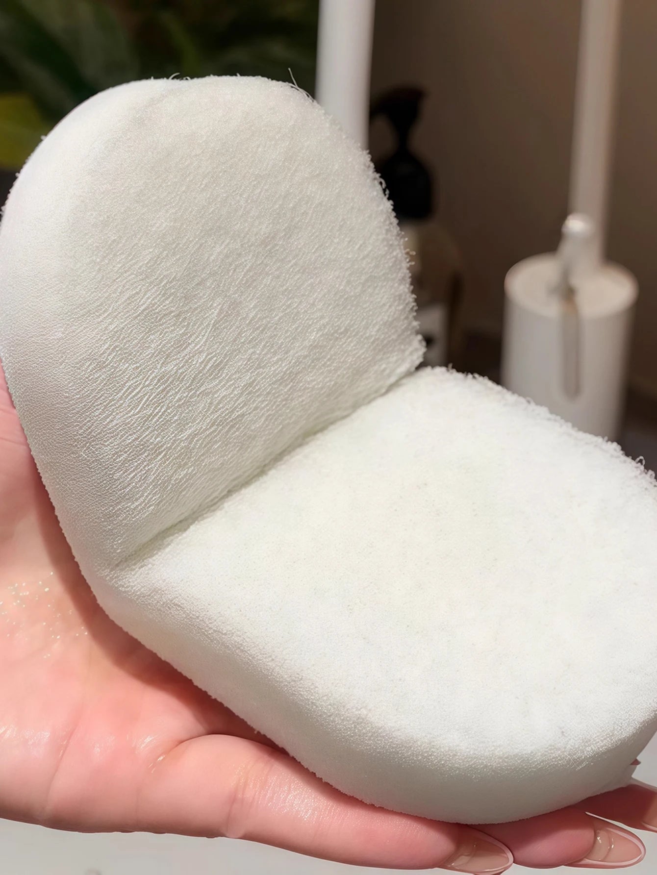 Flexible Handle Cleaning Brush Bendable Sponge Scrubber for Kitchen & Bathroom Hard-to-Reach Areas Sink Tile Bathtub