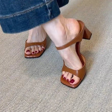 Women's High-Heeled Sandals: 2026 New Summer Collection – Square-Toe, Chunky-Heeled, Height-Enhancing Sandals for Outdoor Wear