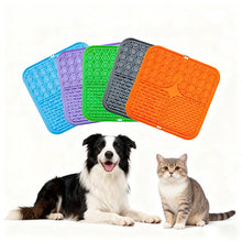 Silicone Pet Licking Mat With Strong Suction Cups Dog Slow Feeder Bowl Anti Choking Slow Food Pad For Dogs Cats Anxiety Relief