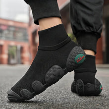 2025 New Summer Breathable Hollow Mesh Shoes, Casual Sports Shoes, Fashionable and Versatile Men's Shoes