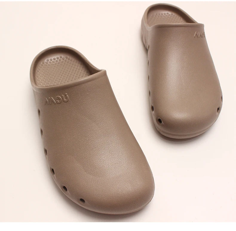 Doctor Scrub Clogs Light Nurse Slippers Medical Shoes Non-slip Dentist Surgical Shoes Soft Pet Hospital Scrub Clogs X09-05