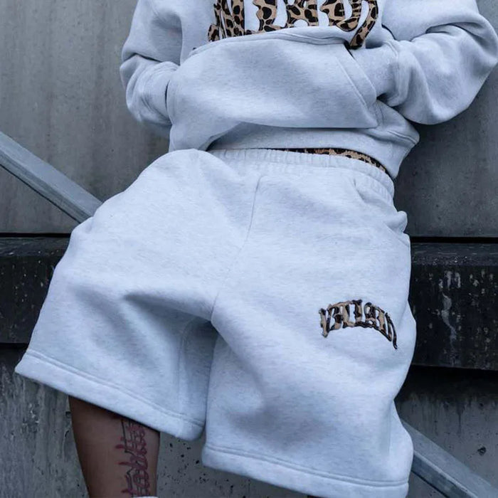 Shorts d'été style américain High Street à imprimé léopard avec lettres en patchwork, double ceinture, style Y2K, Hip-Hop, coupe droite décontractée, pantalon rock
