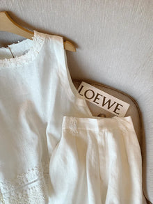 Summer 2025 Women's Embroidered Lace Trim Linen Two-Piece Set Sleeveless Top And Shorts Outfit Elegant And Proper Fashionable